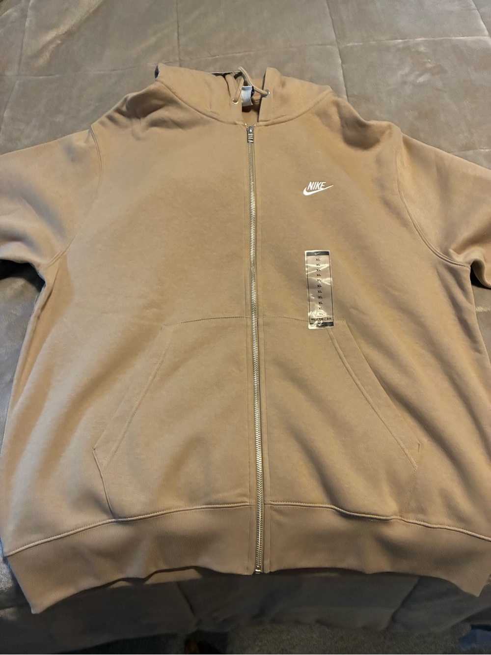 New!! Nike Men’s Zip-Up Hoodie Jacket in Tan